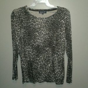 Long Sleeve -Gray Leapord Print